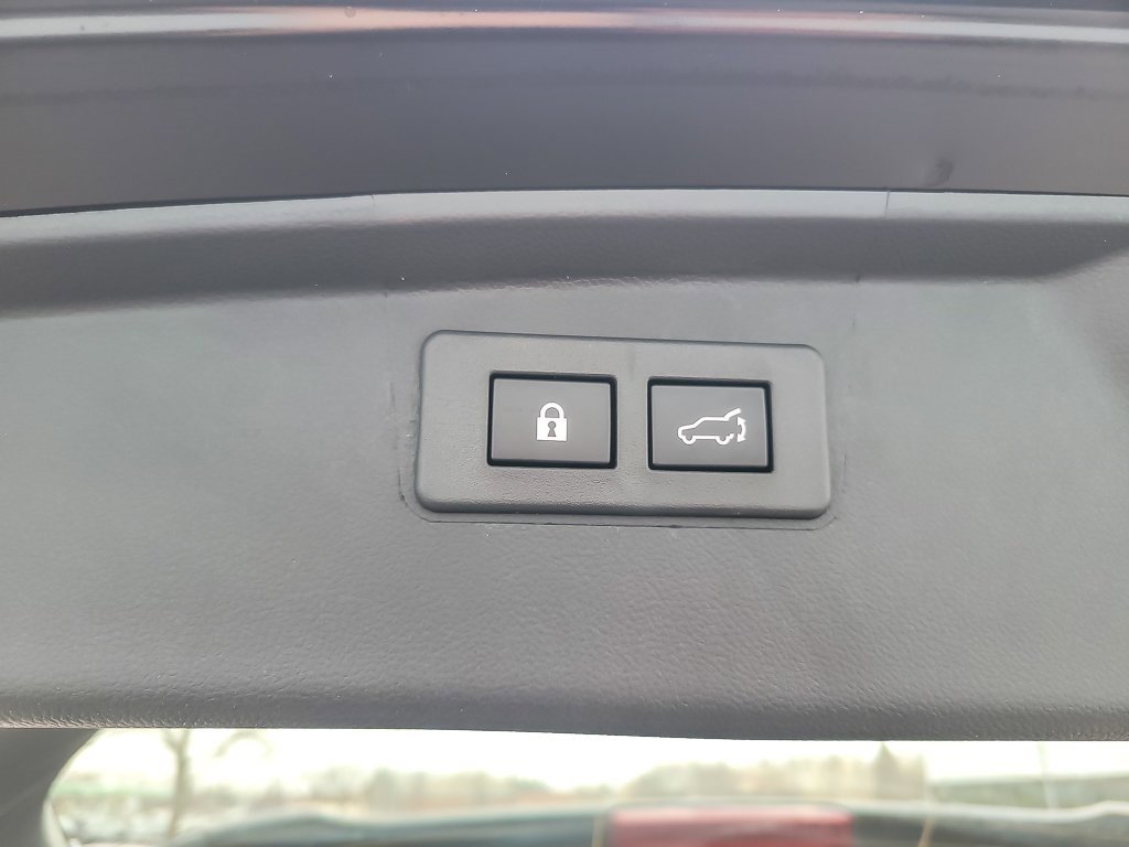 2025 SUBARU OUTBACK - Image 19