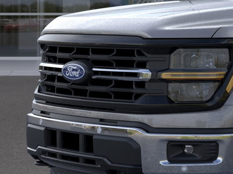 2025 Ford F-150 XLT photo 14