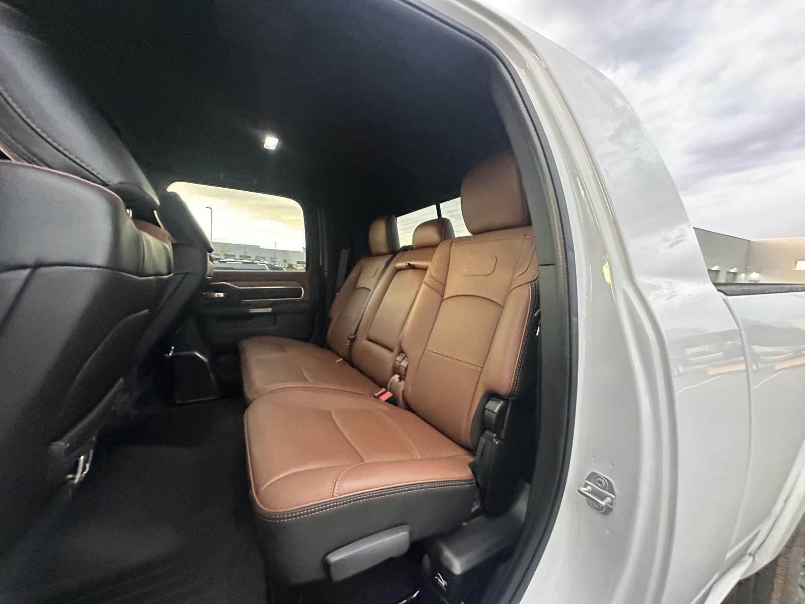 2021 Ram 3500 Longhorn photo 7