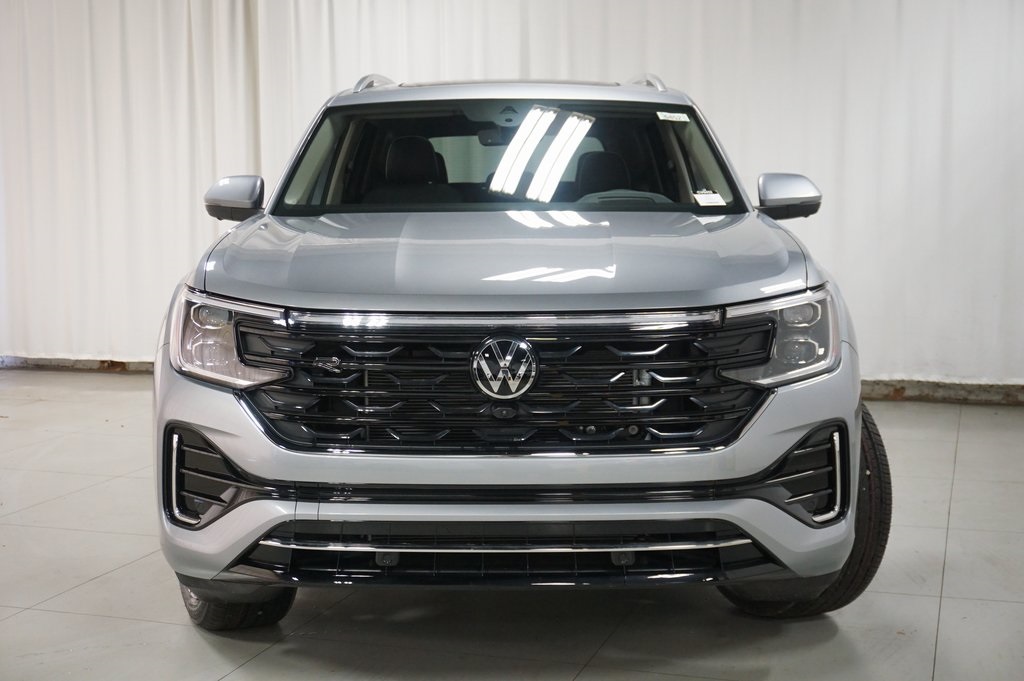 2025 Volkswagen Atlas SEL Premium R-Line photo 4