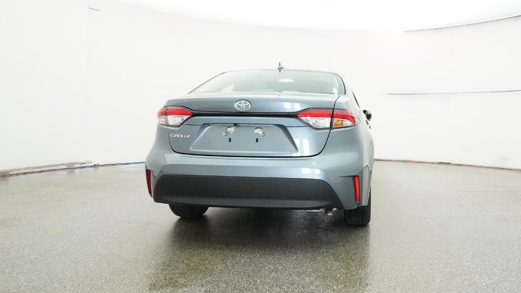 2025 Toyota Corolla LE photo 17