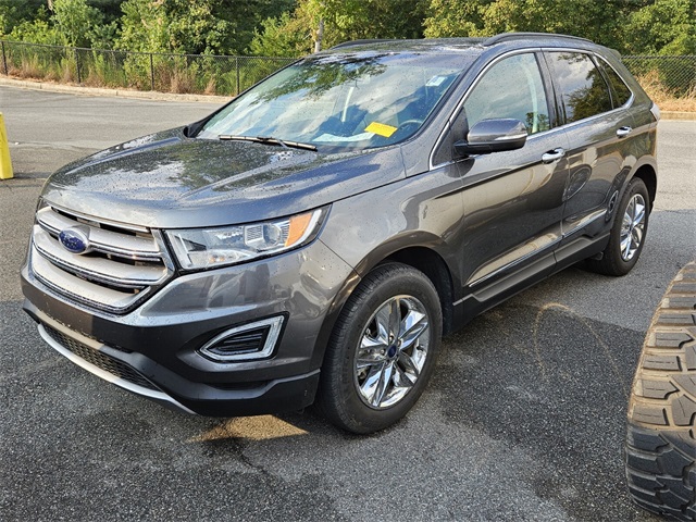 2017 Ford Edge SEL photo 3