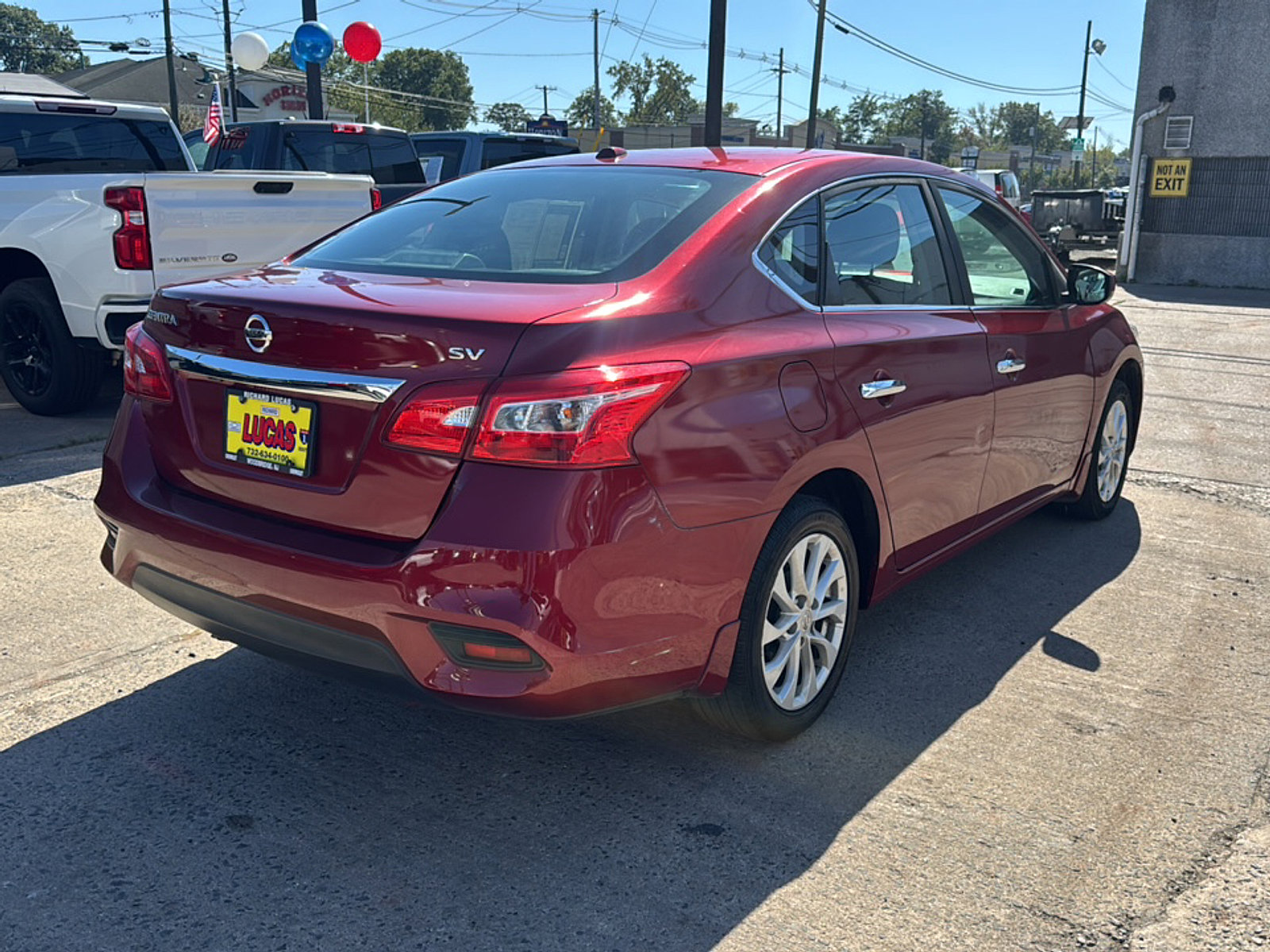2019 Nissan Sentra SV photo 4