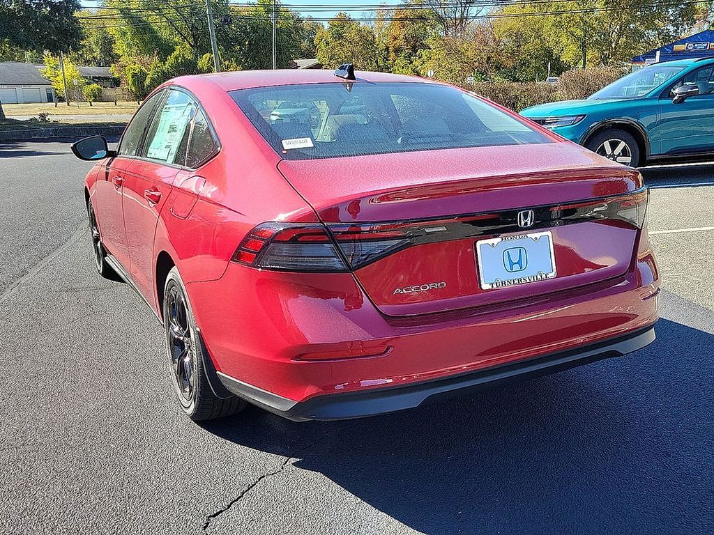2025 Honda Accord 1.5T SE photo 3