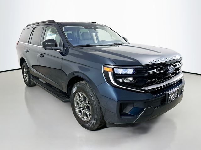 2025 Ford Expedition Active's photo