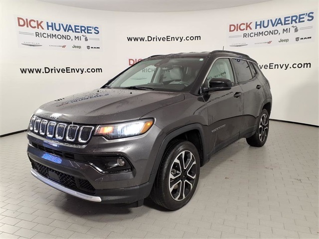 2022 Jeep Compass Limited's photo