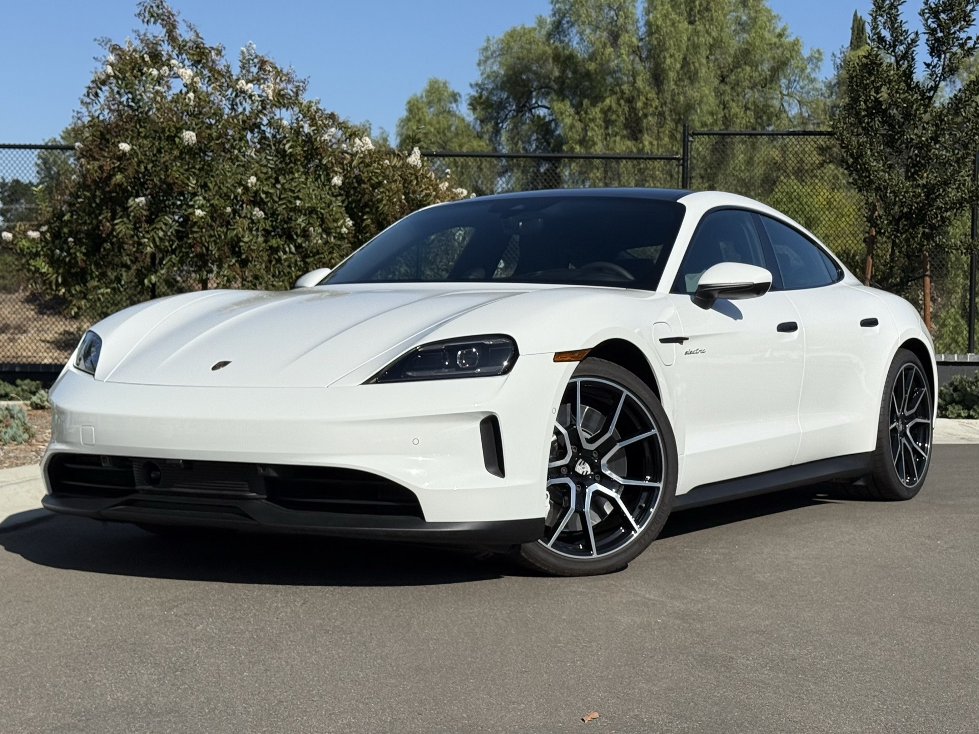 2025 Porsche Taycan Base