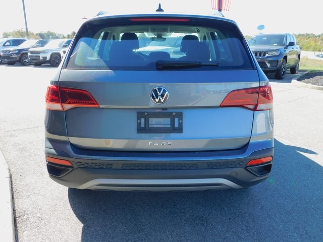 2024 Volkswagen Taos S photo 4
