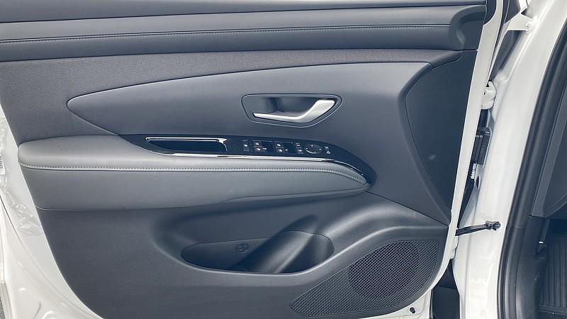 2025 Hyundai Santa Cruz SEL photo 36