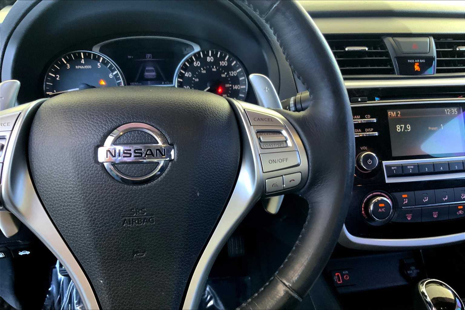 2018 Nissan Altima 2.5 SR photo 24