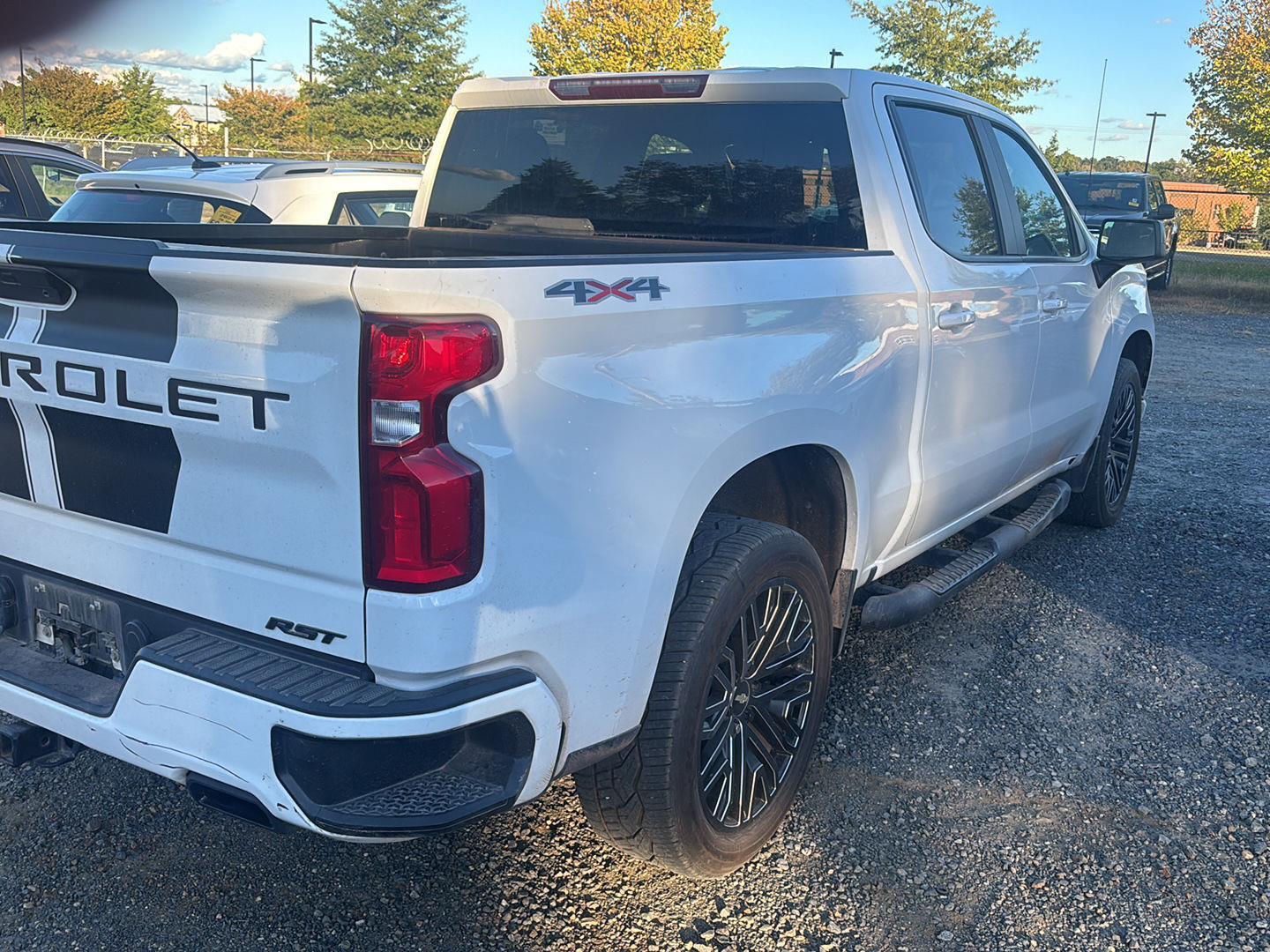 2022 Chevrolet Silverado 1500 RST photo 4