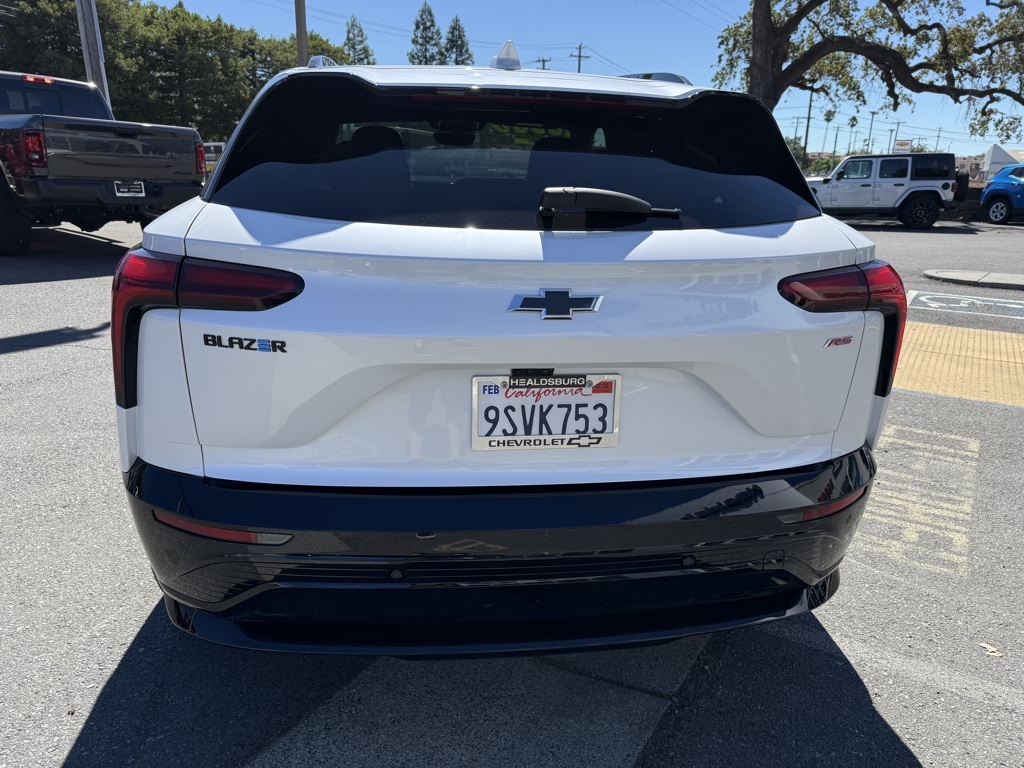 2024 Chevrolet Blazer EV RS photo 3