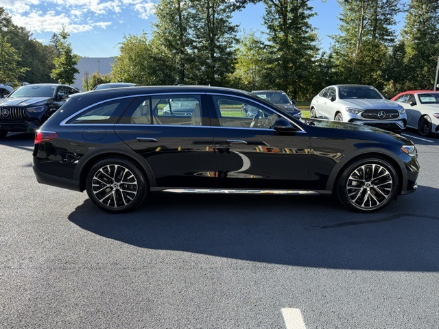 2026 Mercedes Benz E 450 4MATIC All-Terrain photo 2
