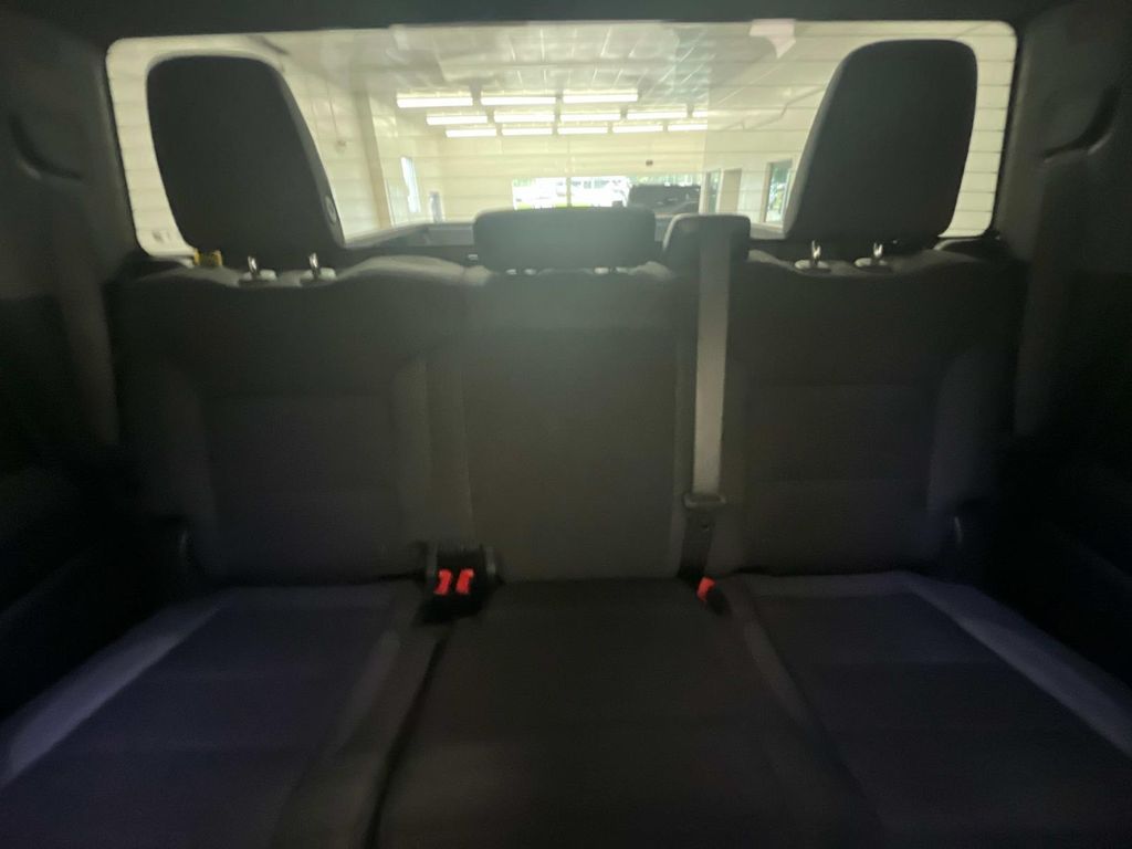 2025 Chevrolet Silverado 1500 Custom Rally Edition photo 21