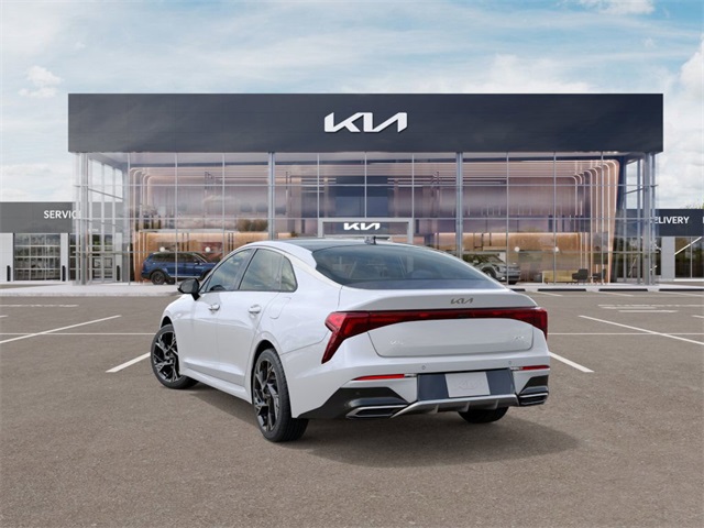 2025 Kia K5 GT-Line photo 3