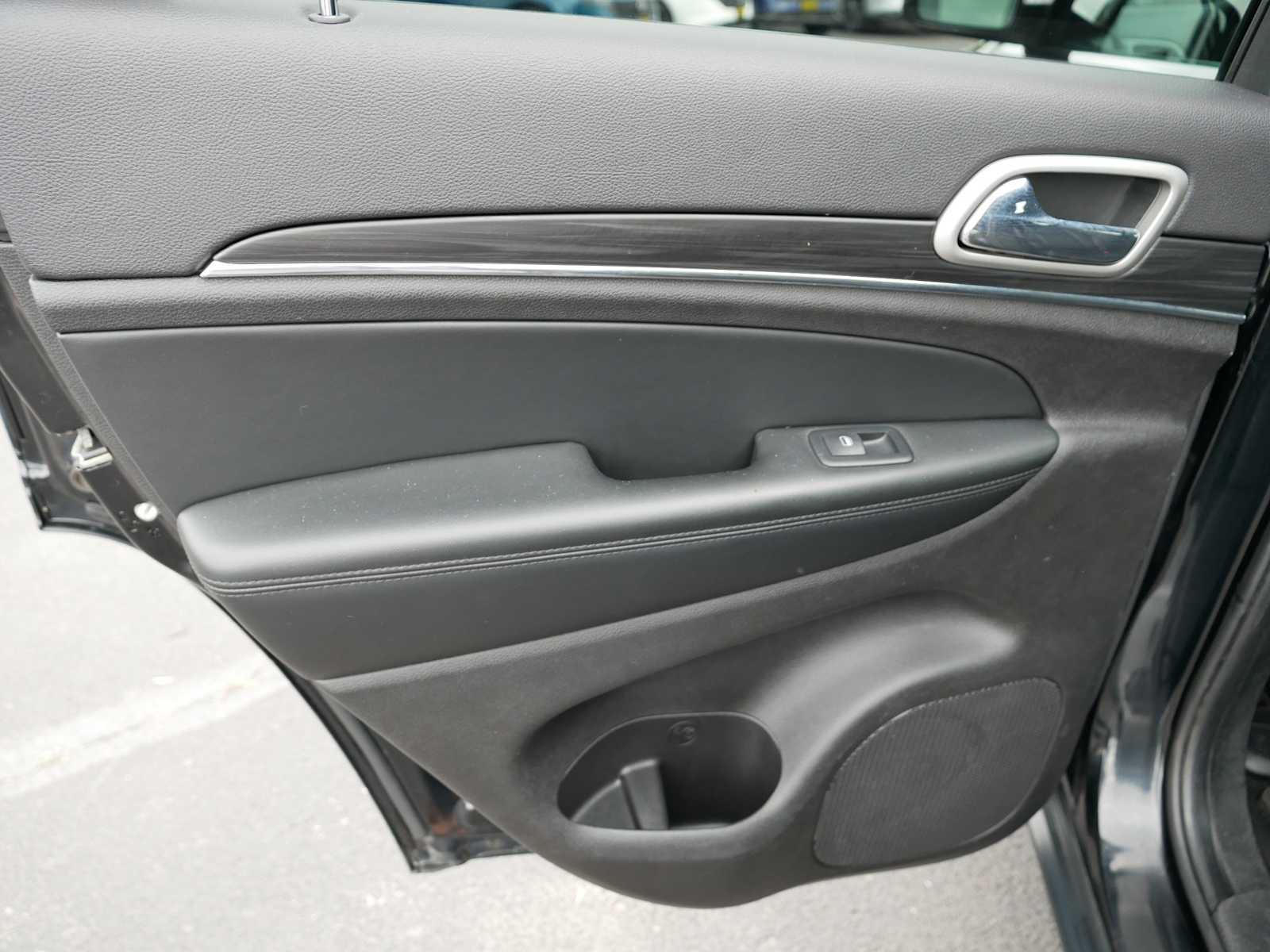 2021 Jeep Grand Cherokee Limited photo 16