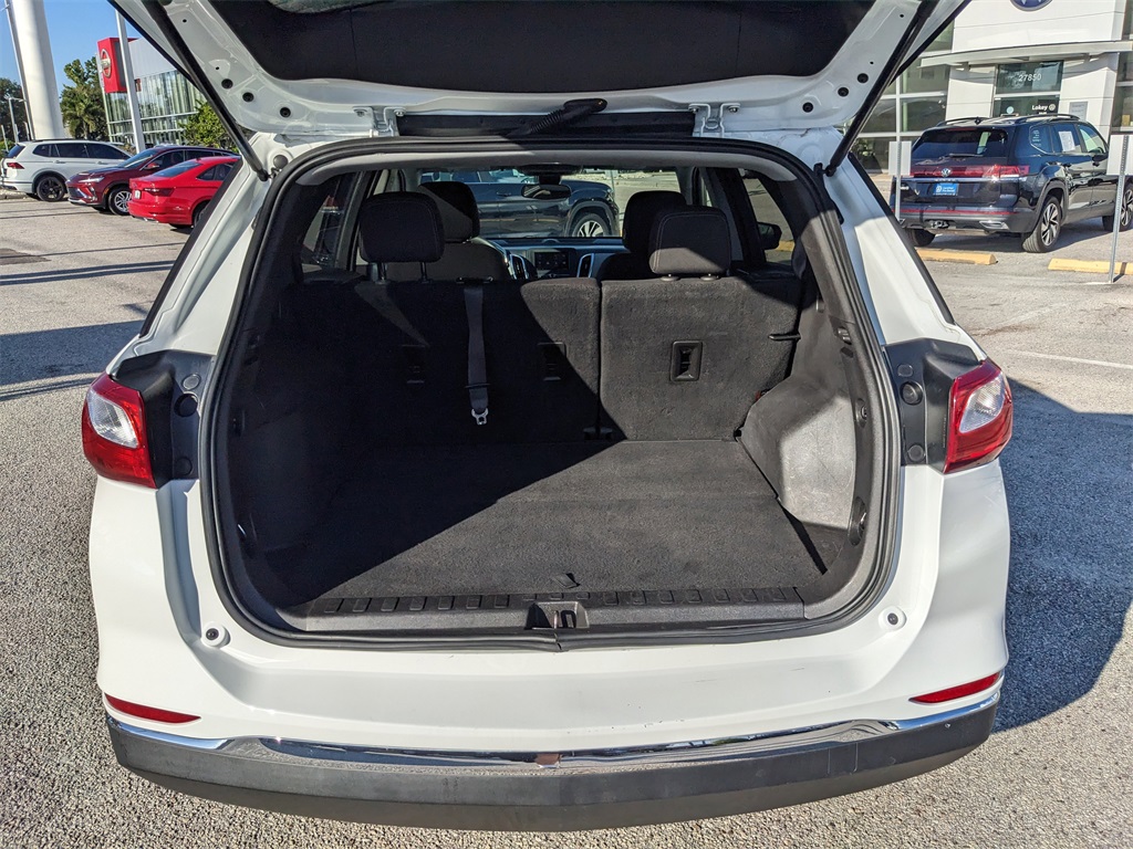 2021 Chevrolet Equinox LT photo 12