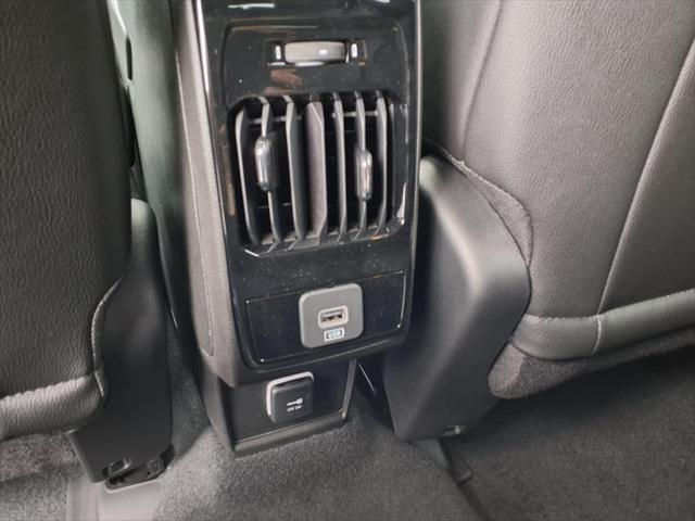 2025 Jeep Compass Latitude photo 3