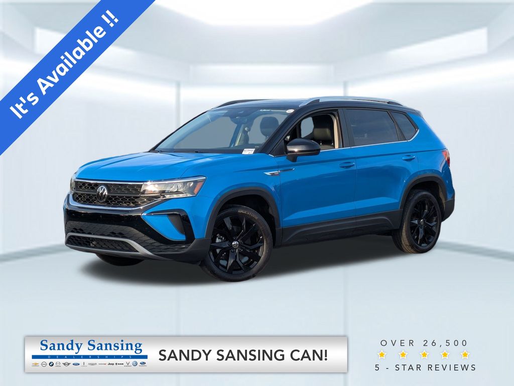 2024 Volkswagen Taos SE's photo