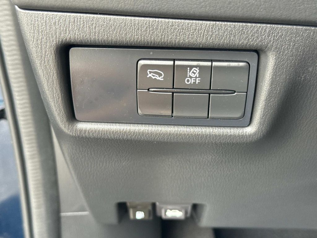 2022 Mazda CX-5 2.5 Select photo 34