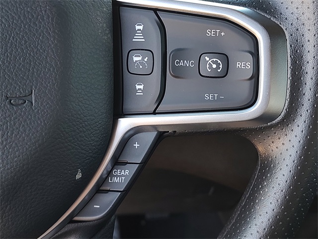 2025 Ram 1500 Tradesman photo 22