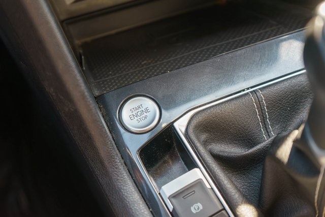 2022 Volkswagen Tiguan SE photo 17