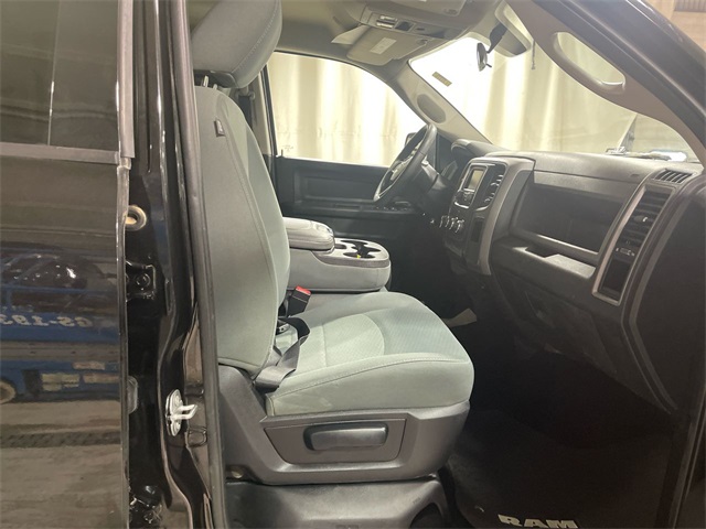 2017 Ram 1500 Express photo 17
