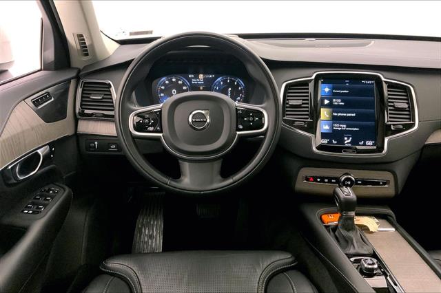 2022 Volvo XC90 T6 Inscription photo 2