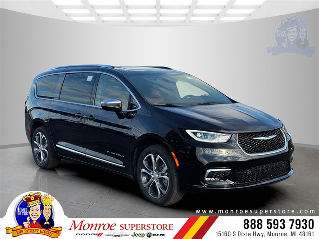 2026 Chrysler Pacifica Pinnacle's photo