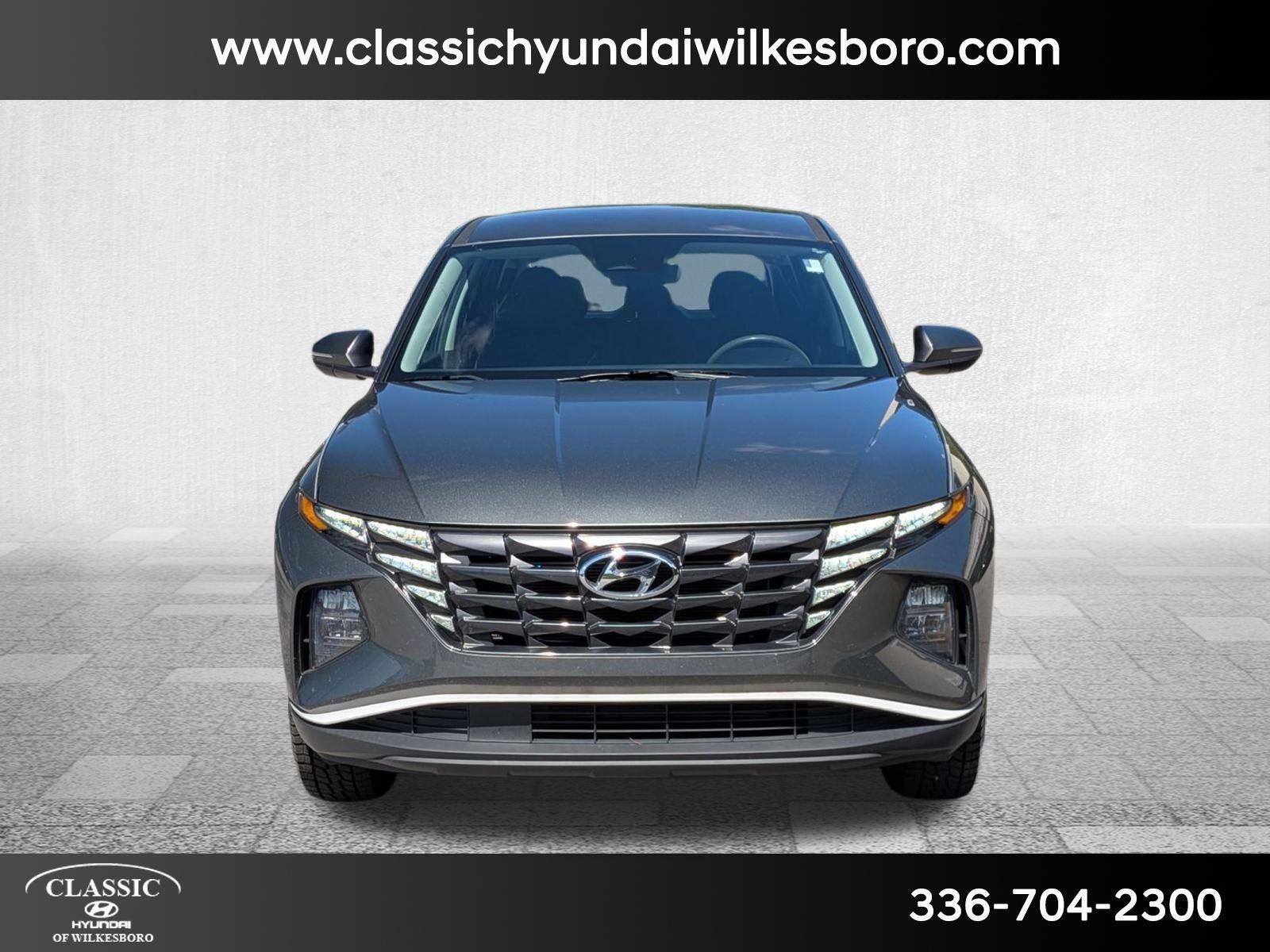 2022 Hyundai Tucson SE photo 2