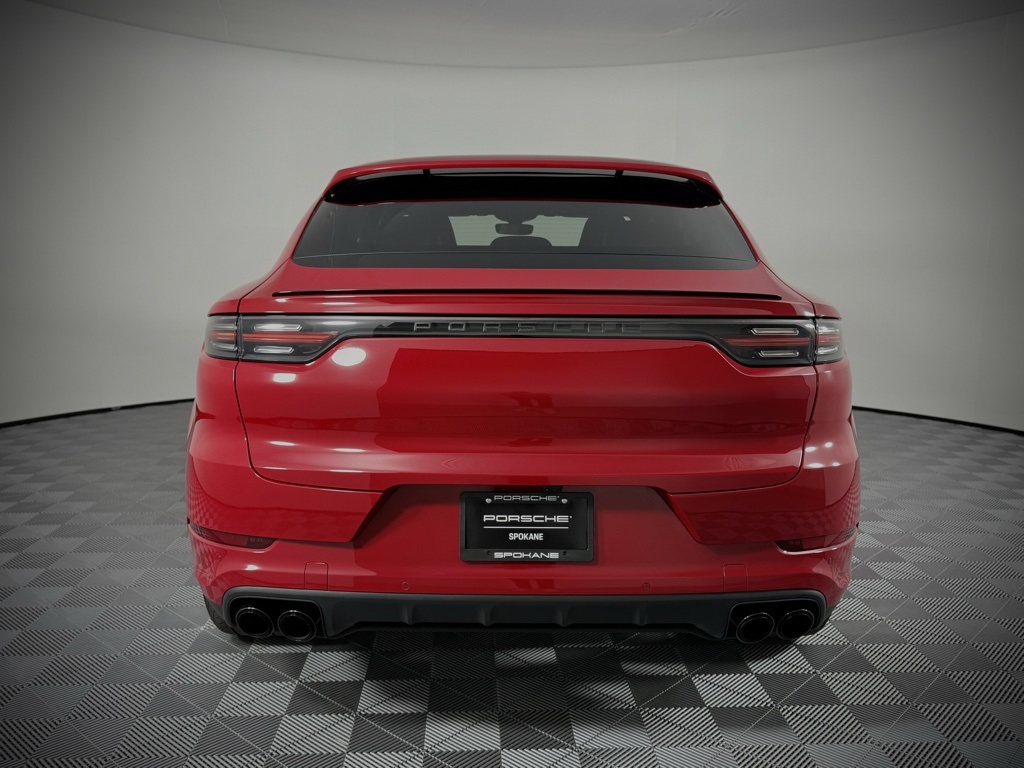 2023 Porsche Cayenne Coupe photo 8