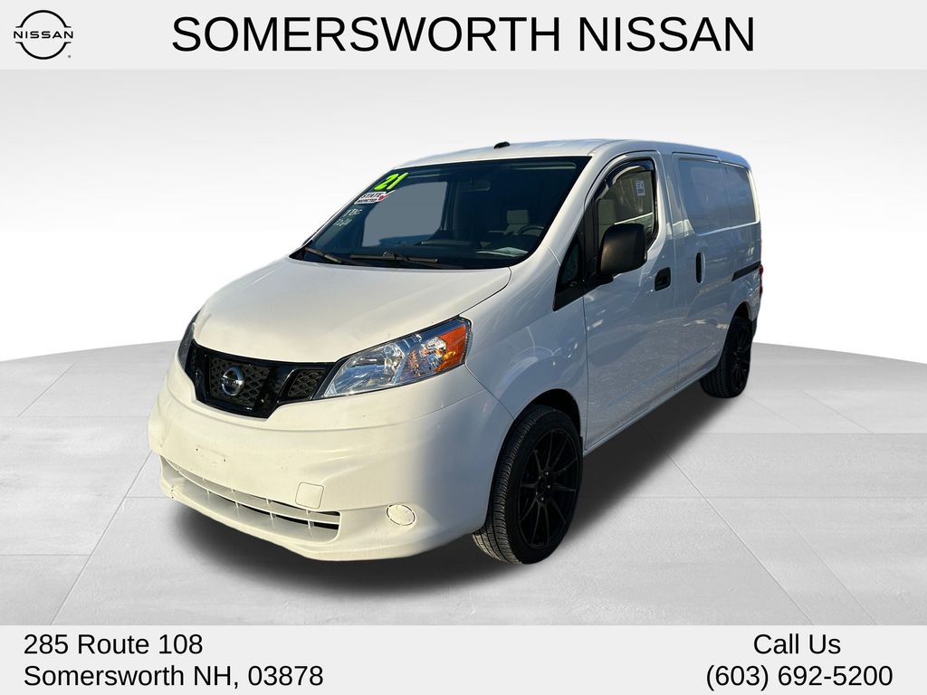2021 Nissan NV200 S's photo