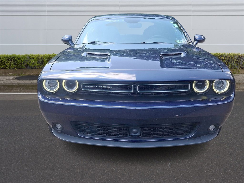 2017 Dodge Challenger GT photo 2