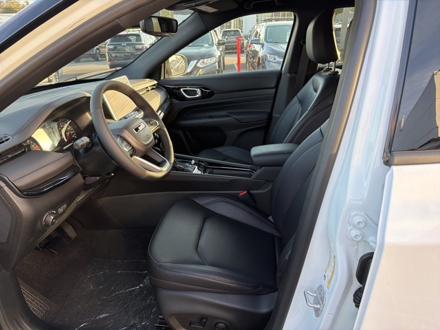 2026 Jeep Compass Limited photo 8