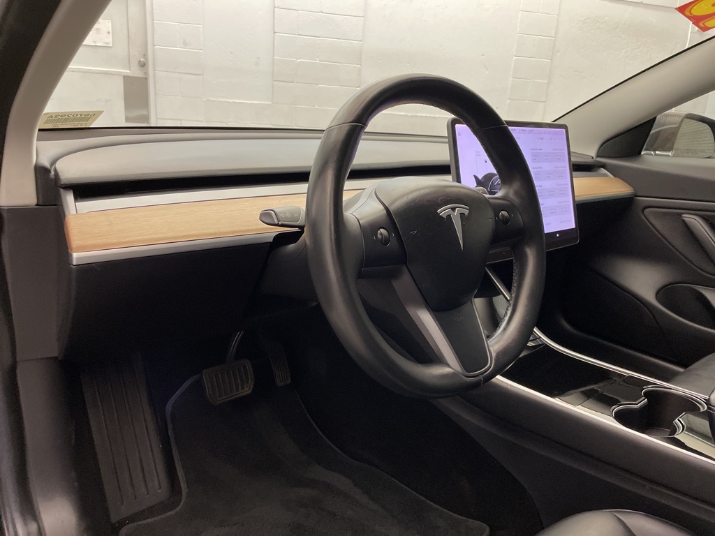 2018 Tesla Model 3 Long Range photo 13