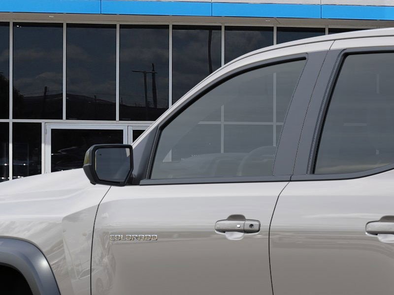 2026 Chevrolet Colorado ZR2 photo 10