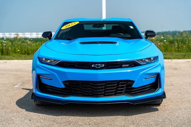 2022 Chevrolet Camaro SS photo 2
