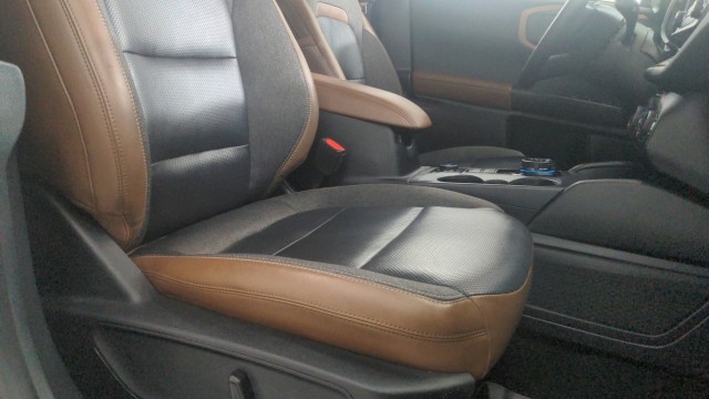 Used 2022  Ford Outer Banks image 27