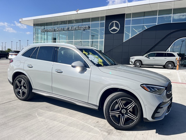 2026 Mercedes-Benz GLC Base's photo