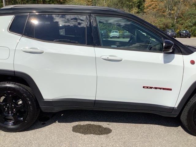 2024 Jeep Compass Trailhawk photo 6