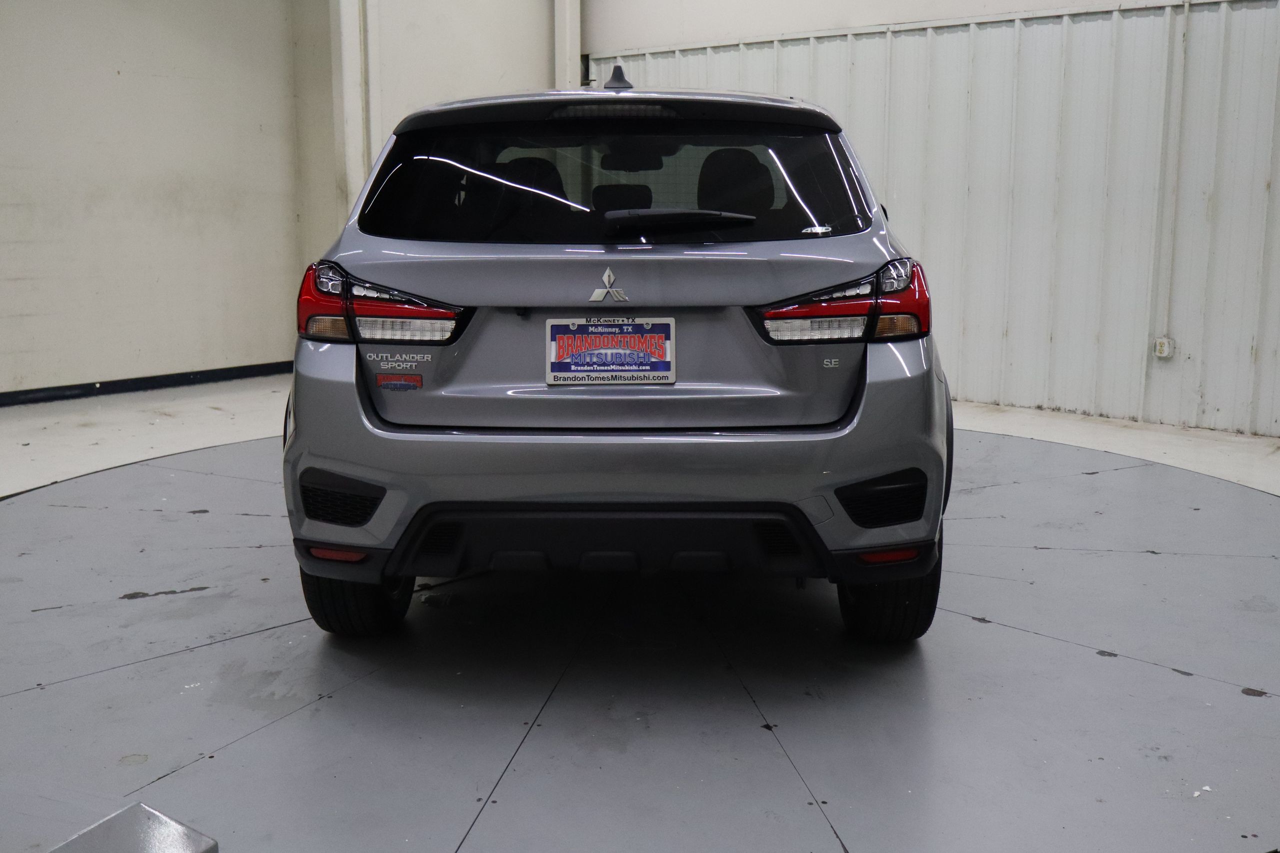 2025 Mitsubishi Outlander Sport SE photo 4