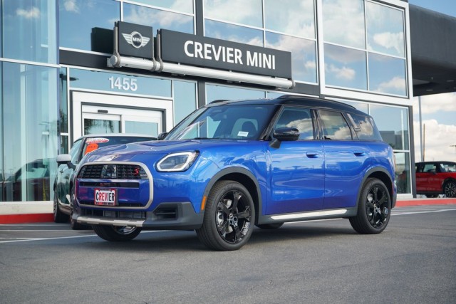 2026 MINI Countryman S's photo