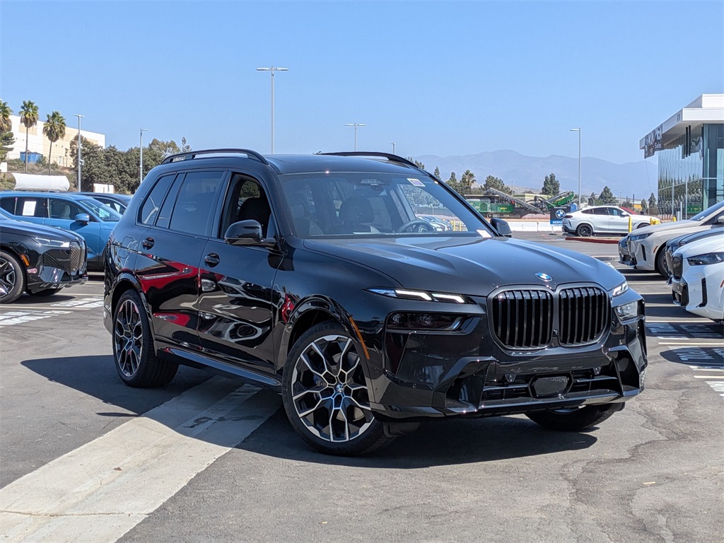 2026 BMW X7 40i's photo