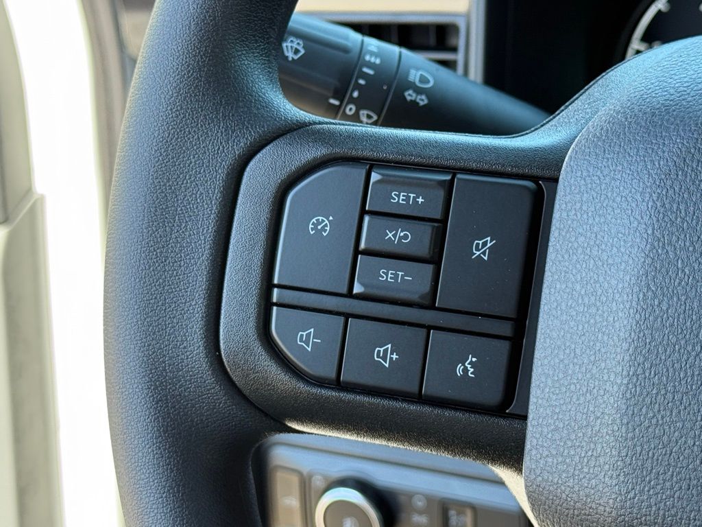 2026 Ford F-250 XLT photo 13