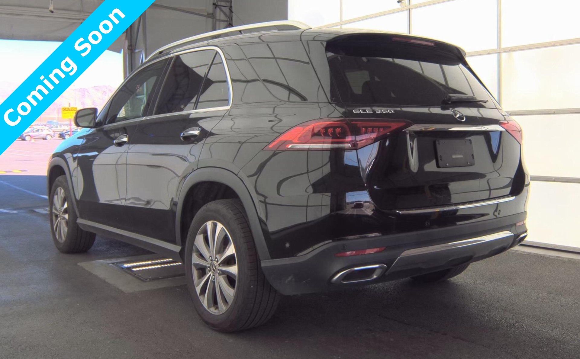 2022 Mercedes Benz GLE 350 4MATIC photo 4