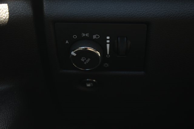 2019 Jeep Grand Cherokee Limited photo 16