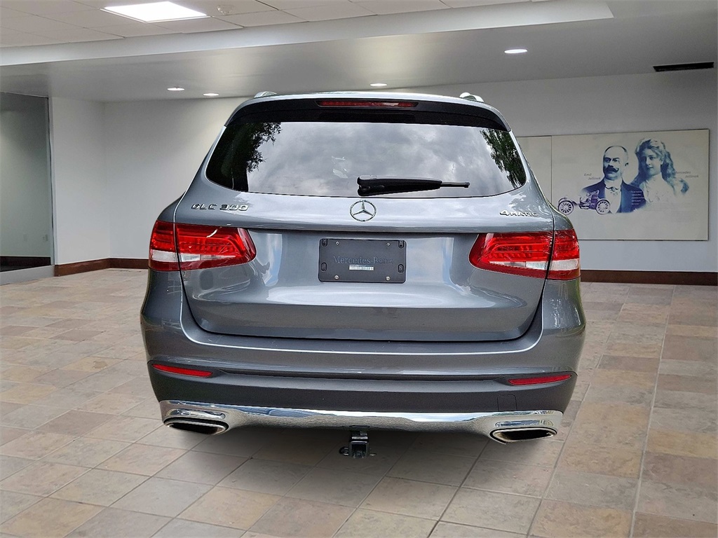 2019 Mercedes Benz GLC 300 4MATIC photo 5