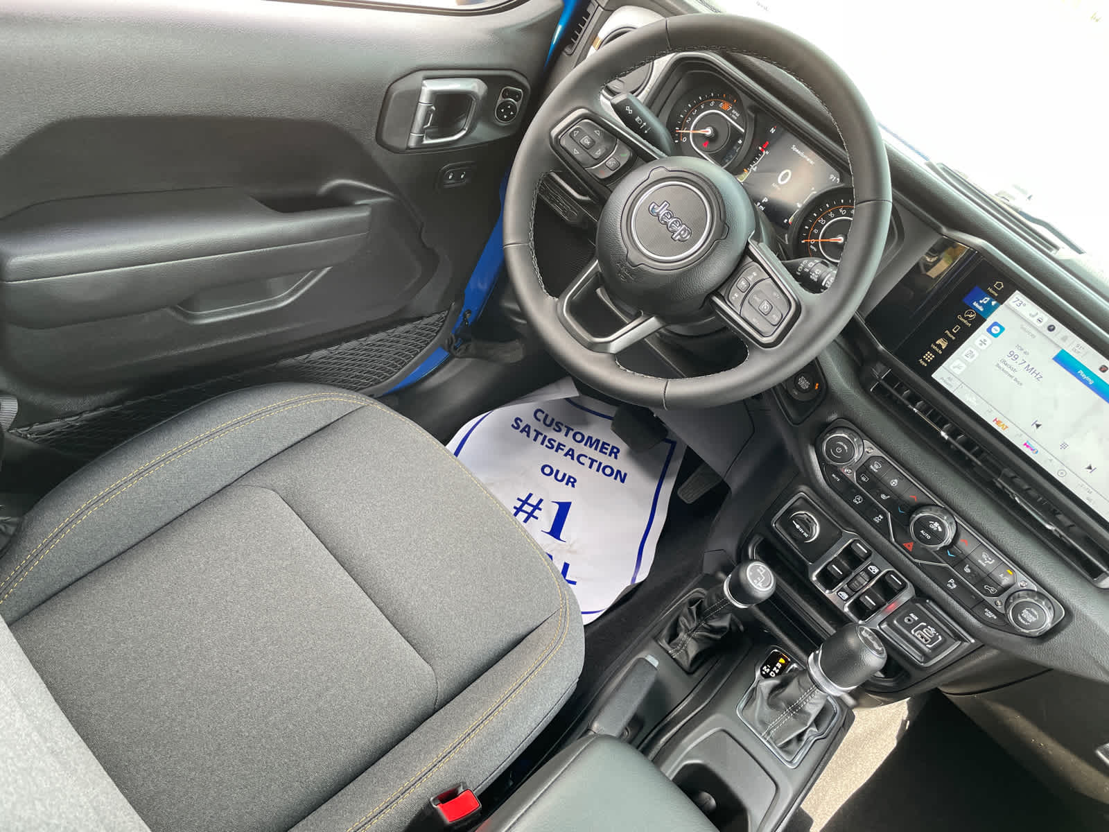 2025 Jeep Wrangler Sport S photo 15