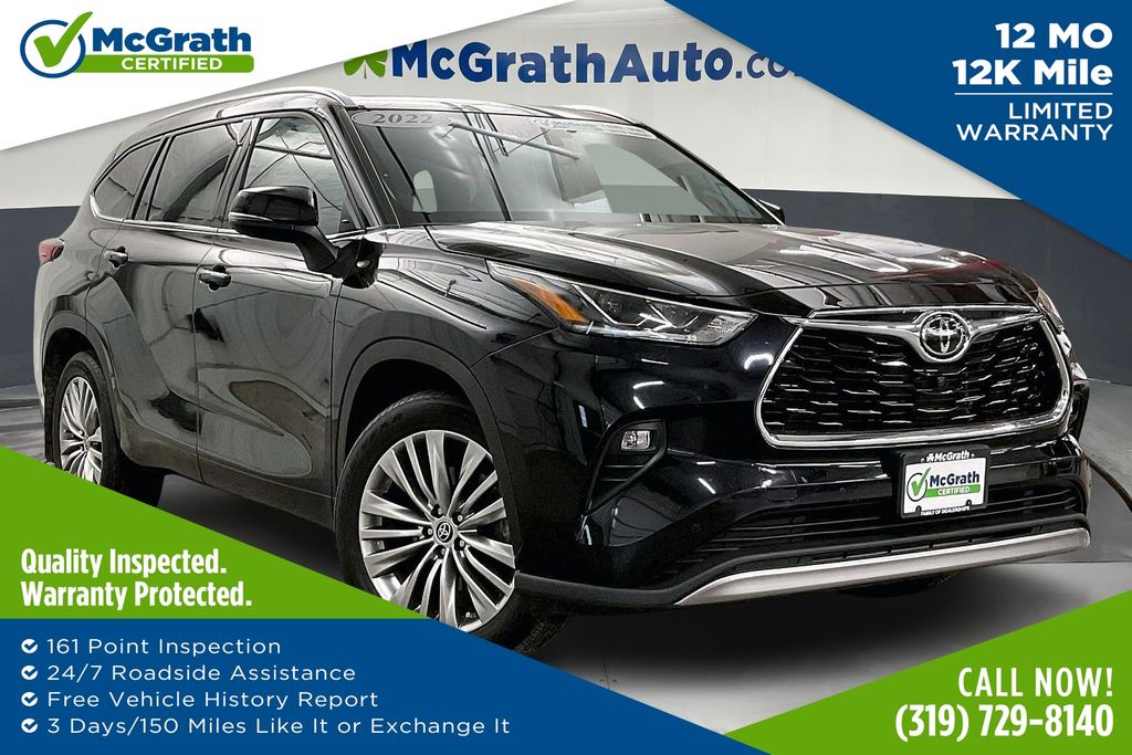 2022 Toyota Highlander Platinum's photo