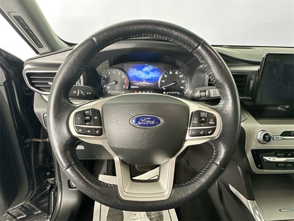2022 Ford Explorer XLT photo 8